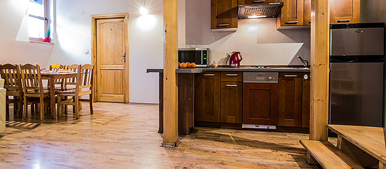 Gate Apartment